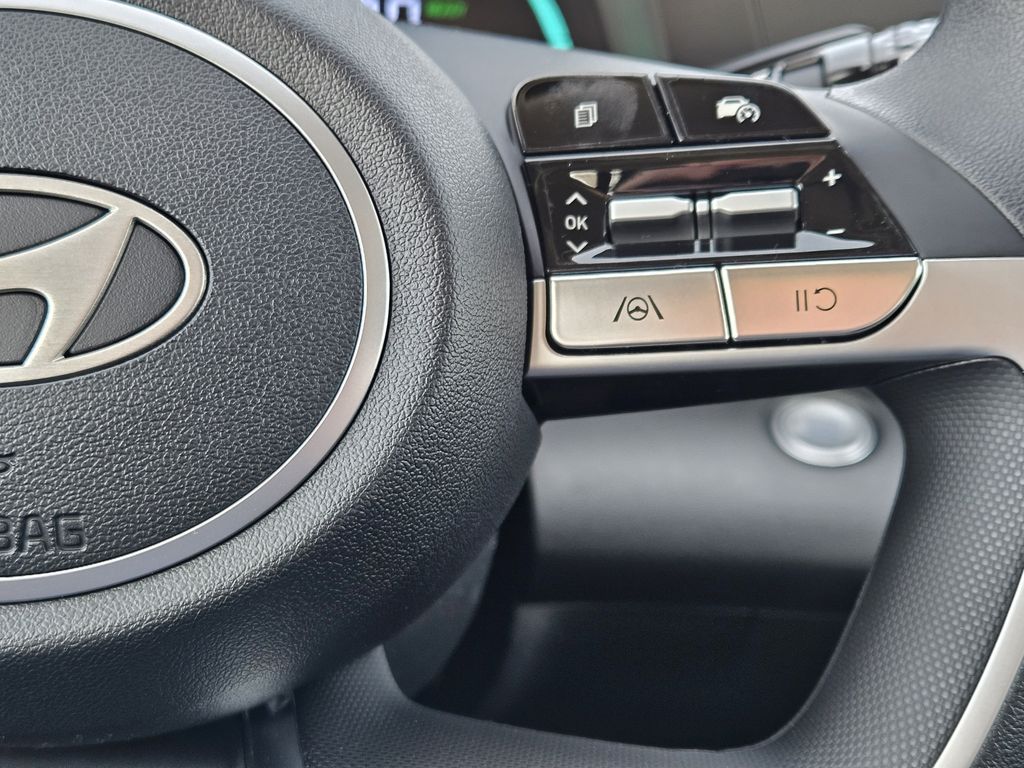 2026 Hyundai Elantra Hybrid