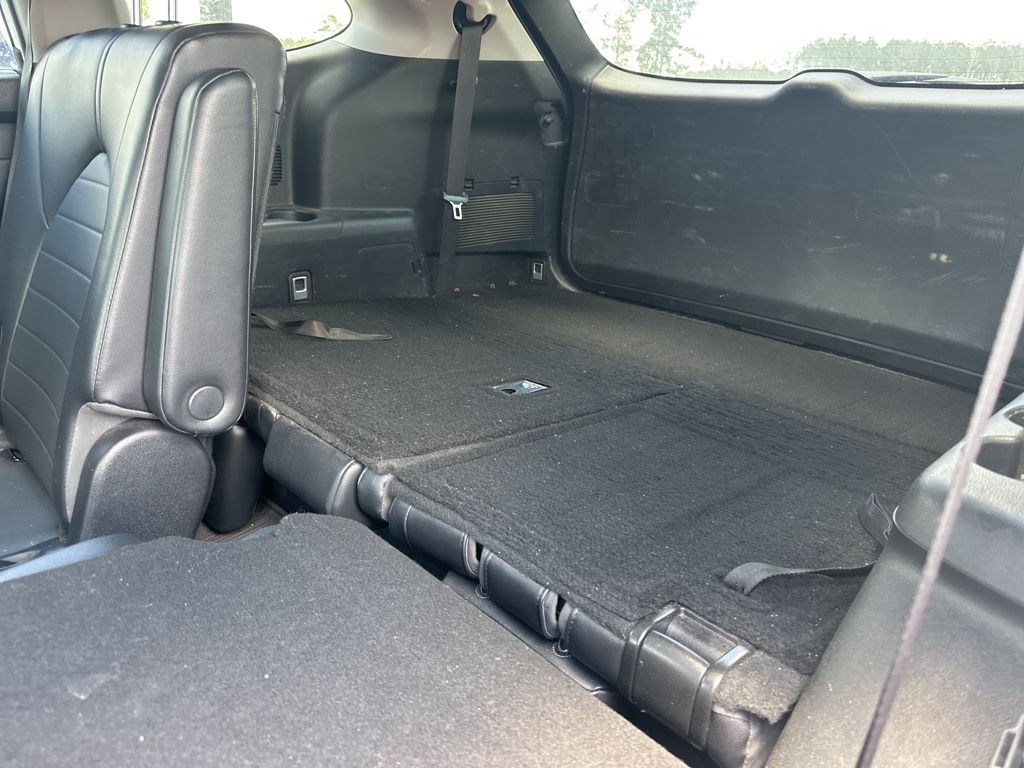 2022 Toyota Highlander XLE FWD SUV
