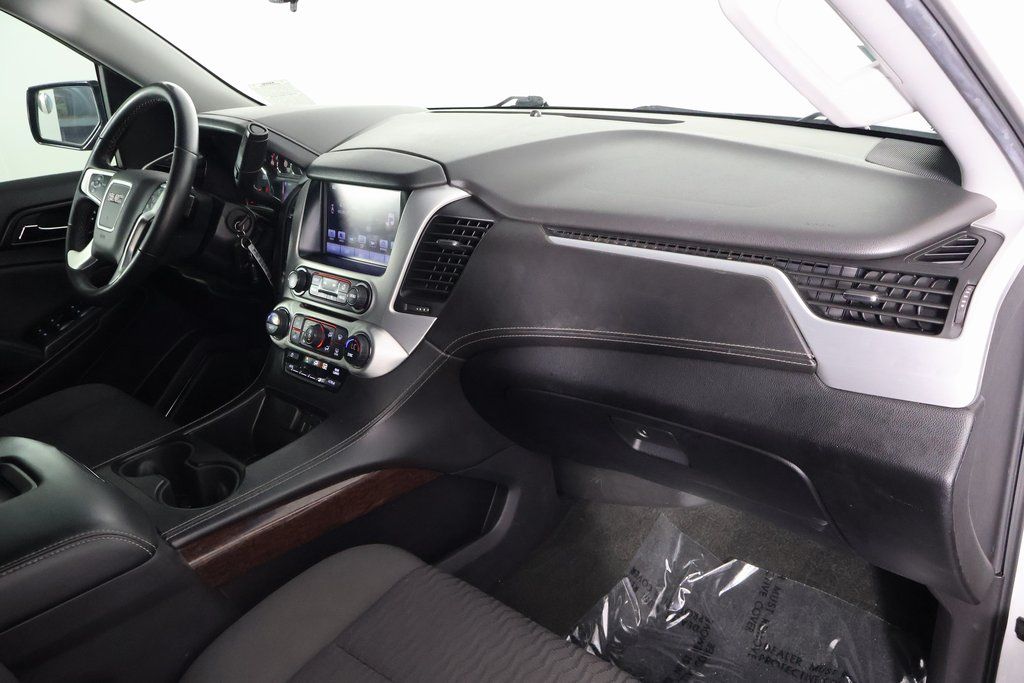 Thumbnail: 2016 GMC Yukon - 9