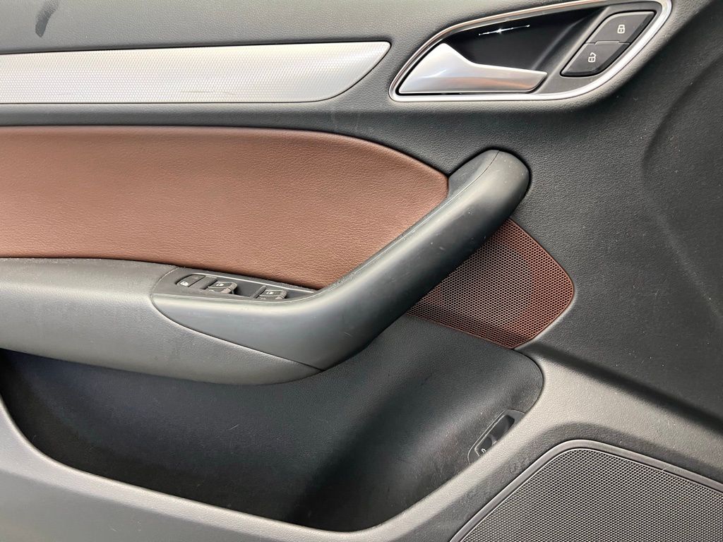 Thumbnail: 2017 Audi Q3 - 20