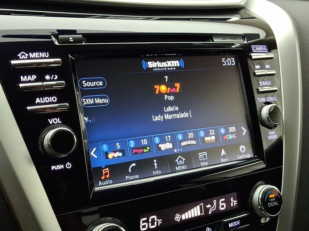 Thumbnail: 2018 Nissan Murano - 18