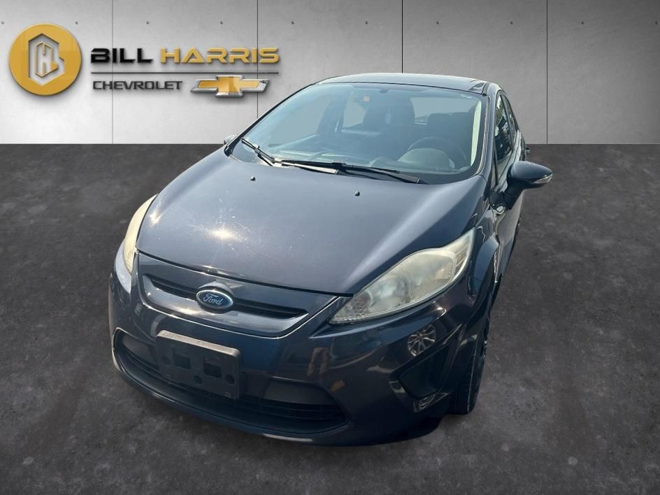 Gray Metallic 2013 Ford Fiesta Hatchback Front-Wheel Drive 5-Speed Manual