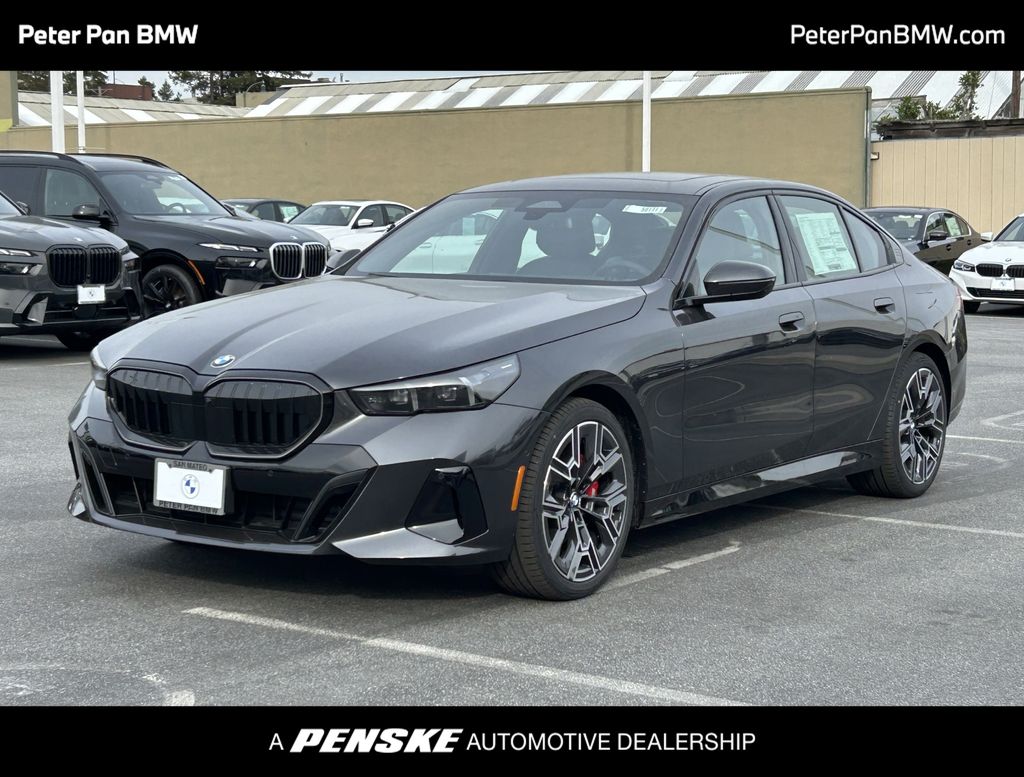 Thumbnail: 2026 BMW 5 Series - 1