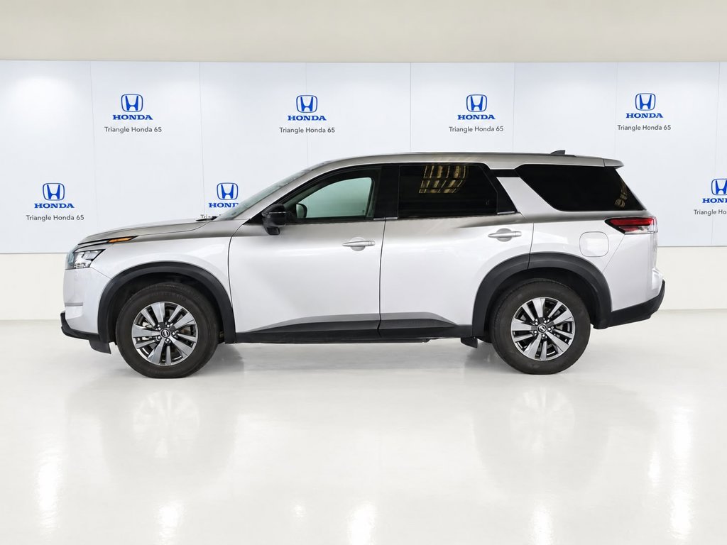 Thumbnail: 2024 Nissan Pathfinder - 3
