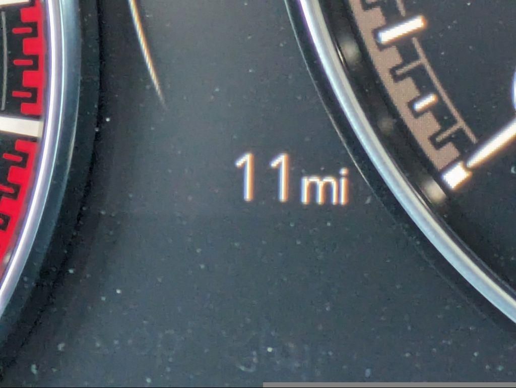 2025 Mazda Mazda3 2.5 S Preferred Package photo