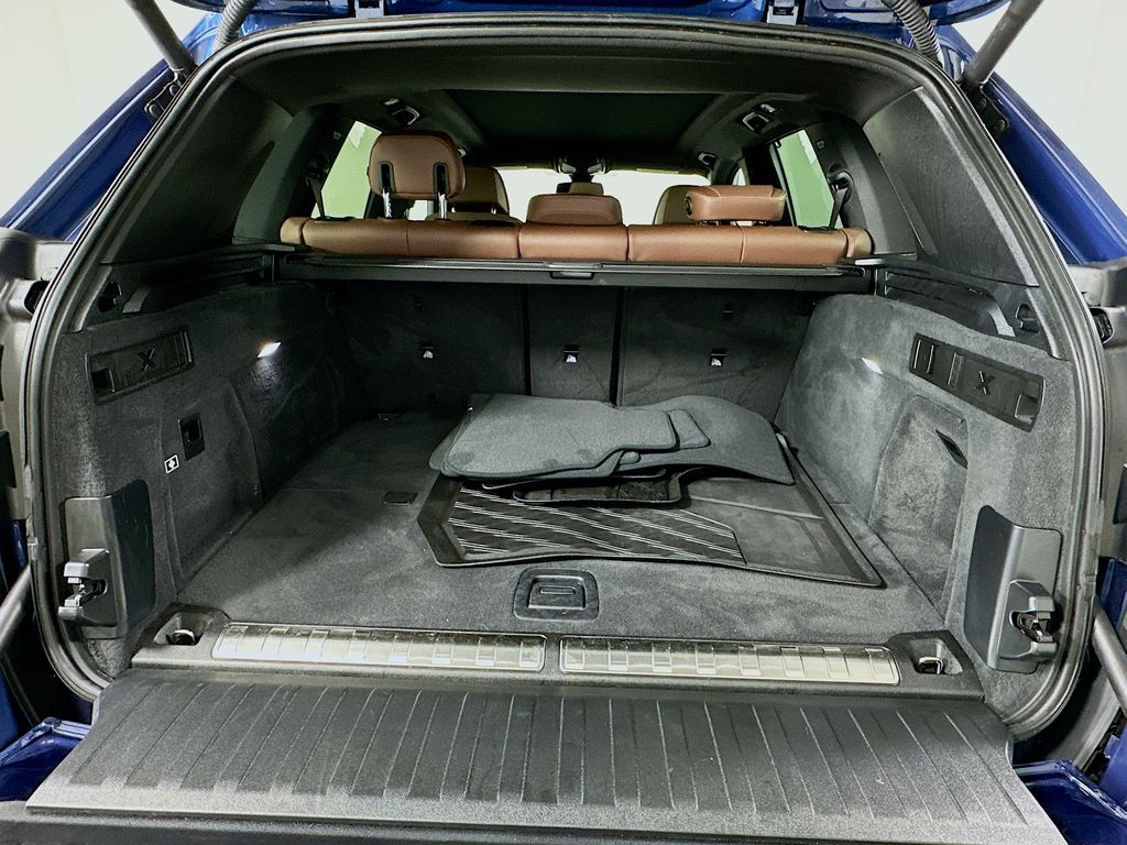 Thumbnail: 2023 BMW X5 - 27