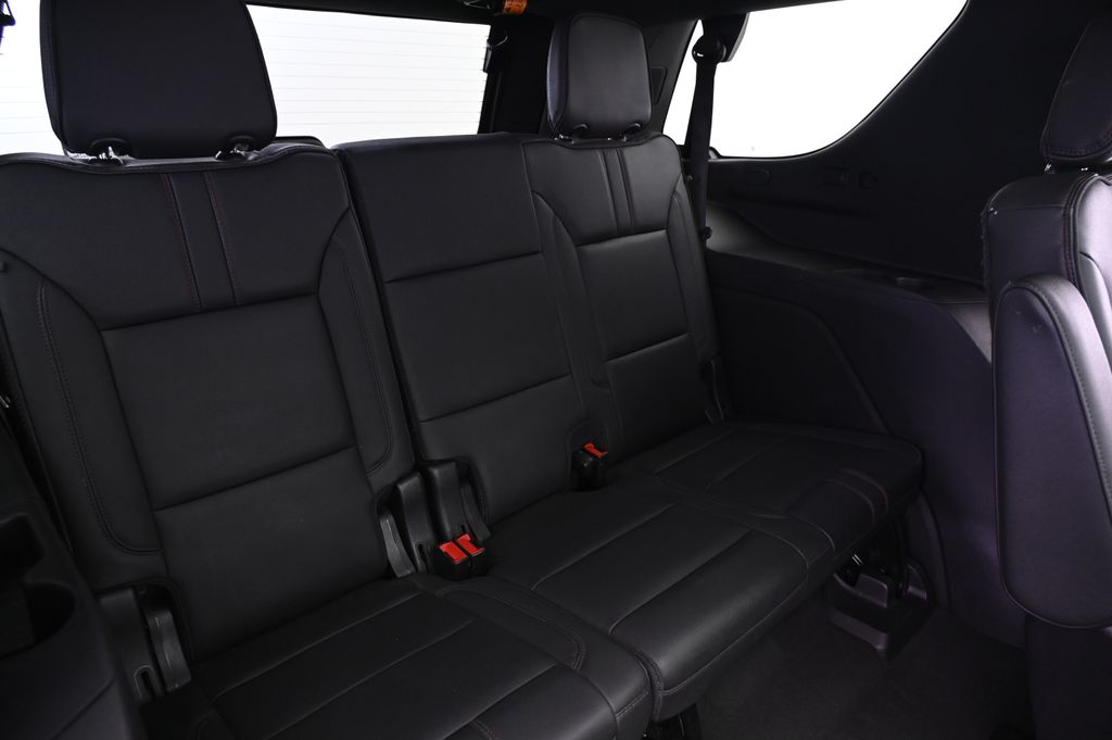 Thumbnail: 2022 Chevrolet Tahoe - 21