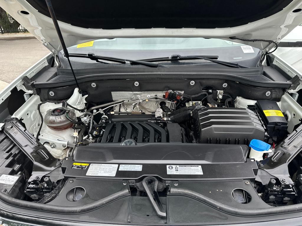 Used Car 2021 Volkswagen Atlas  3.6l V6 Se W/technology For Sale Under $25,000 In Austin, Texas