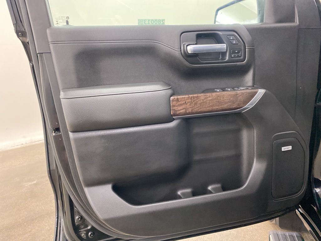 2020 GMC Sierra 1500 Denali photo