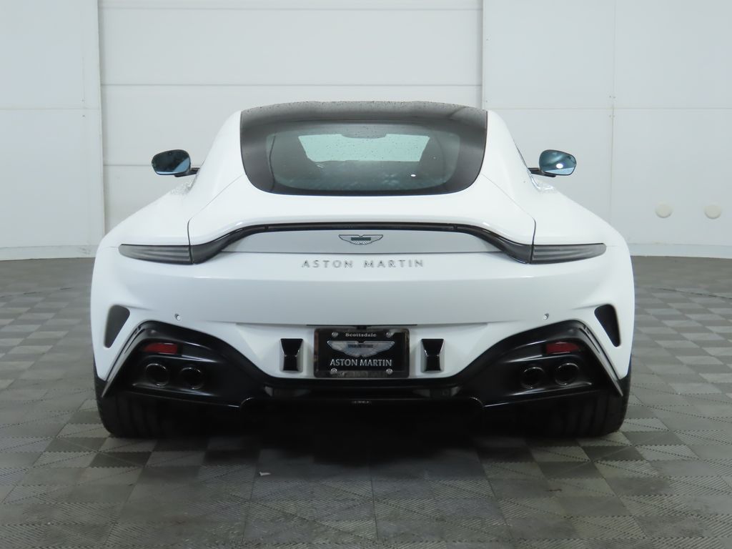 Thumbnail: 2025 Aston Martin Vantage - 6