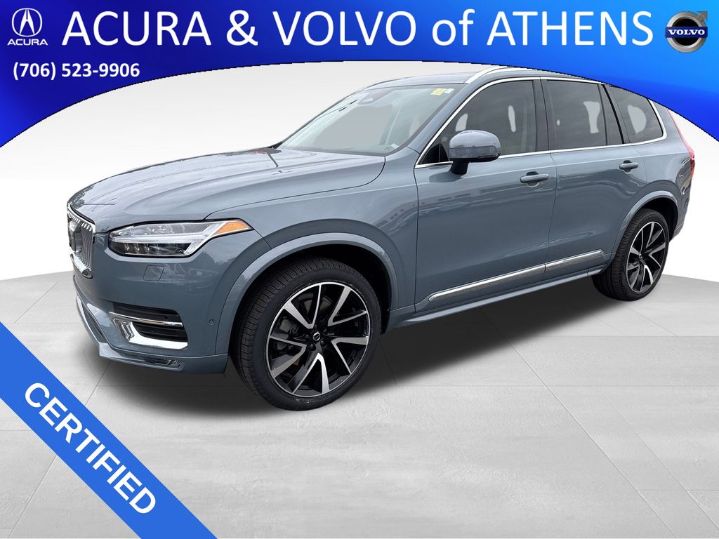 Volvo XC90 B6 Plus Bright Theme 7-Passenger AWD