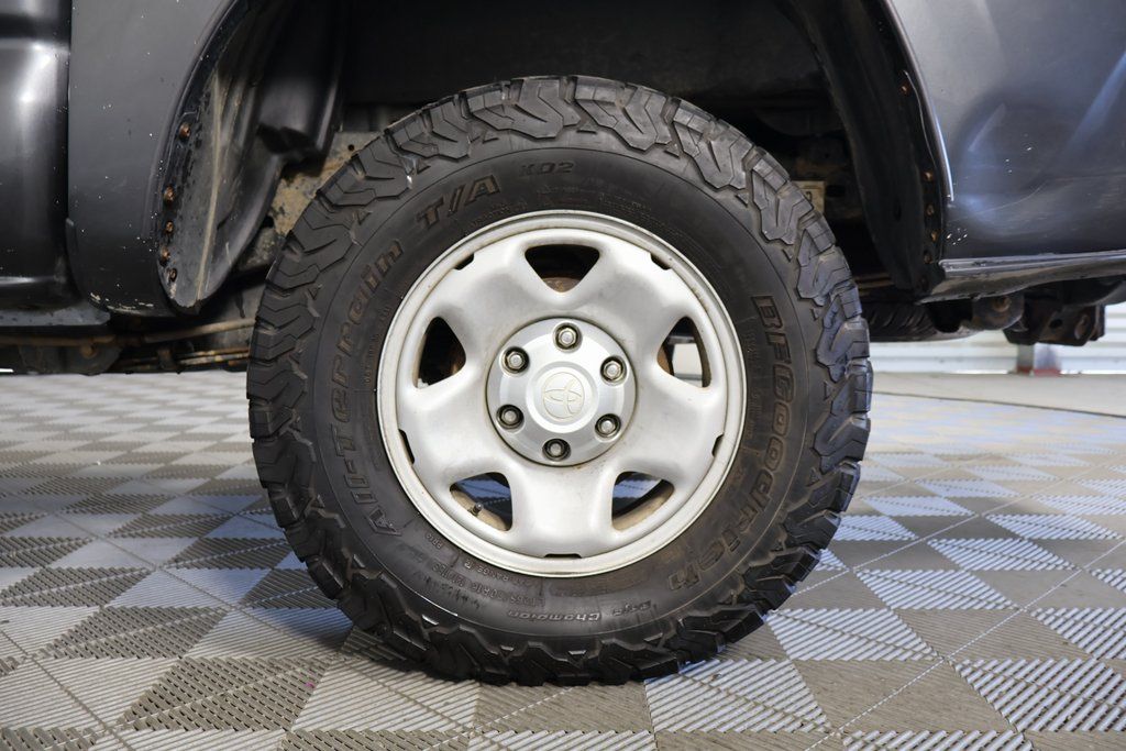 Thumbnail: 2019 Toyota Tacoma - 14