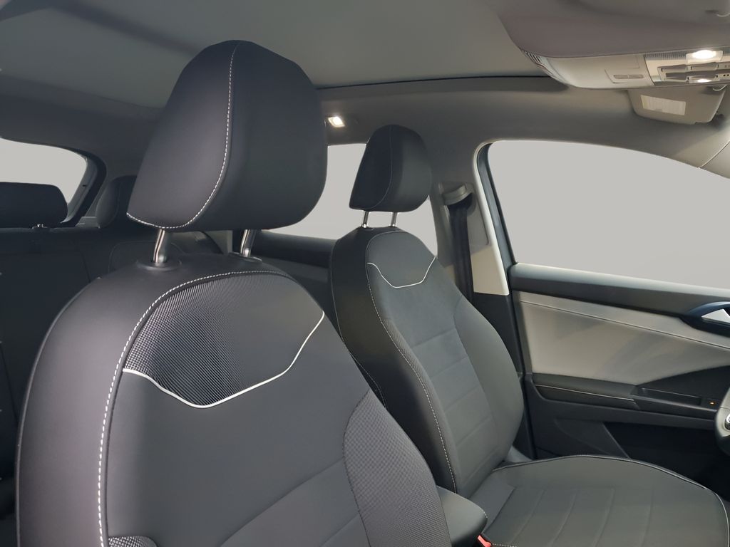 Used Car 2024 Volkswagen Taos  1.5t Se For Sale Under $25,000 In Austin, Texas