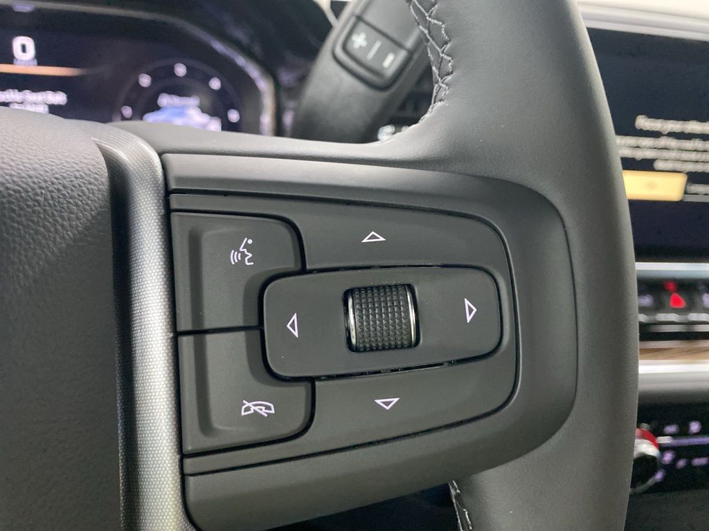2025 GMC Sierra 1500 SLE photo