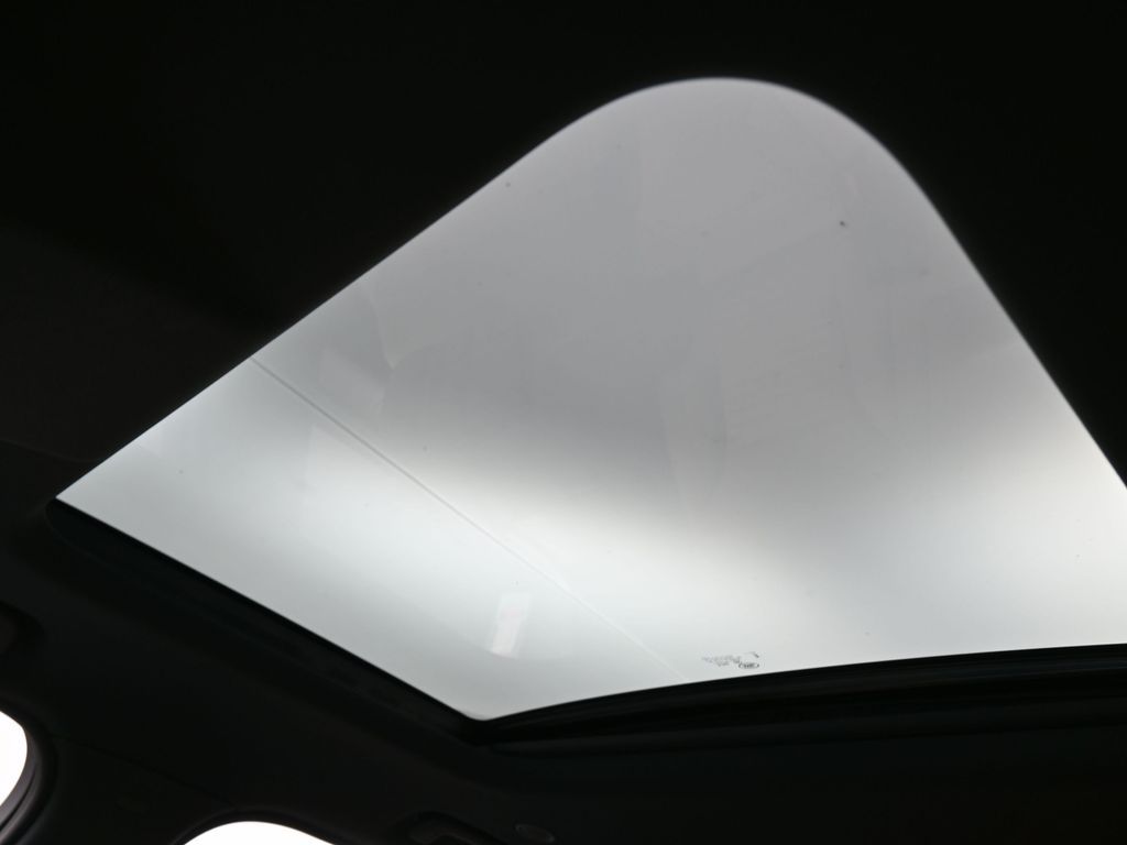 2026 Land Rover Discovery Gemini Edition - Photo 29