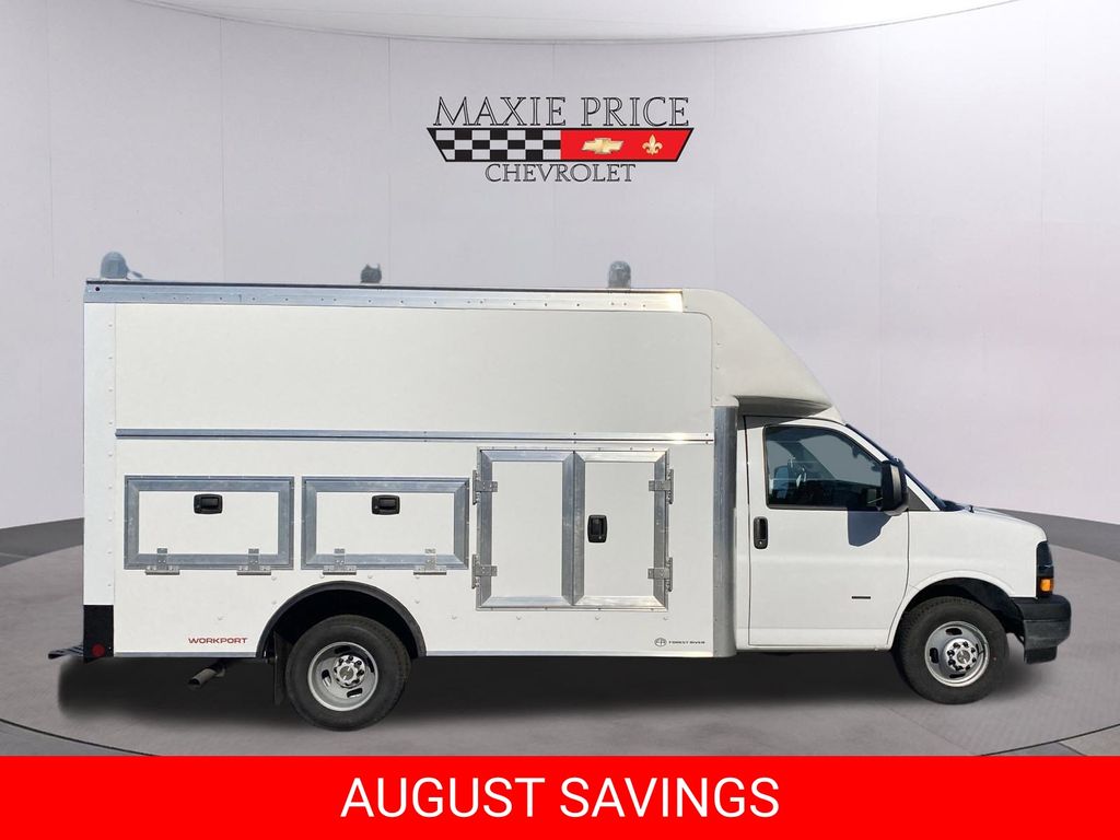New 2026 Chevrolet Express 3500 Coupe