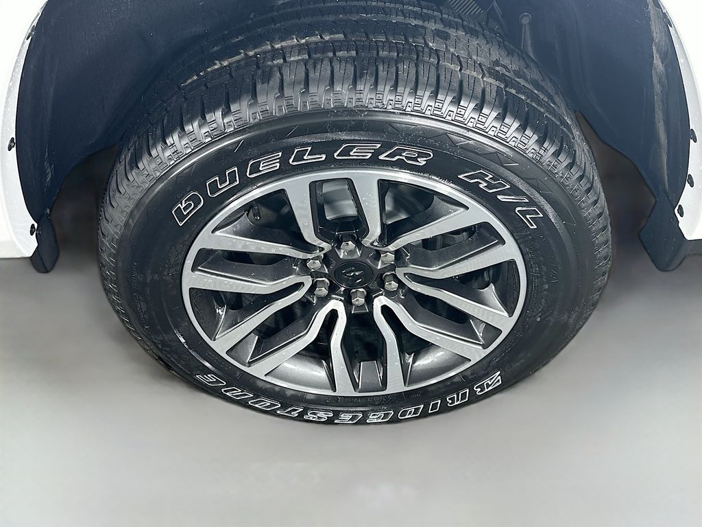 New 2026 Off-white Ram Limited 14in image 17