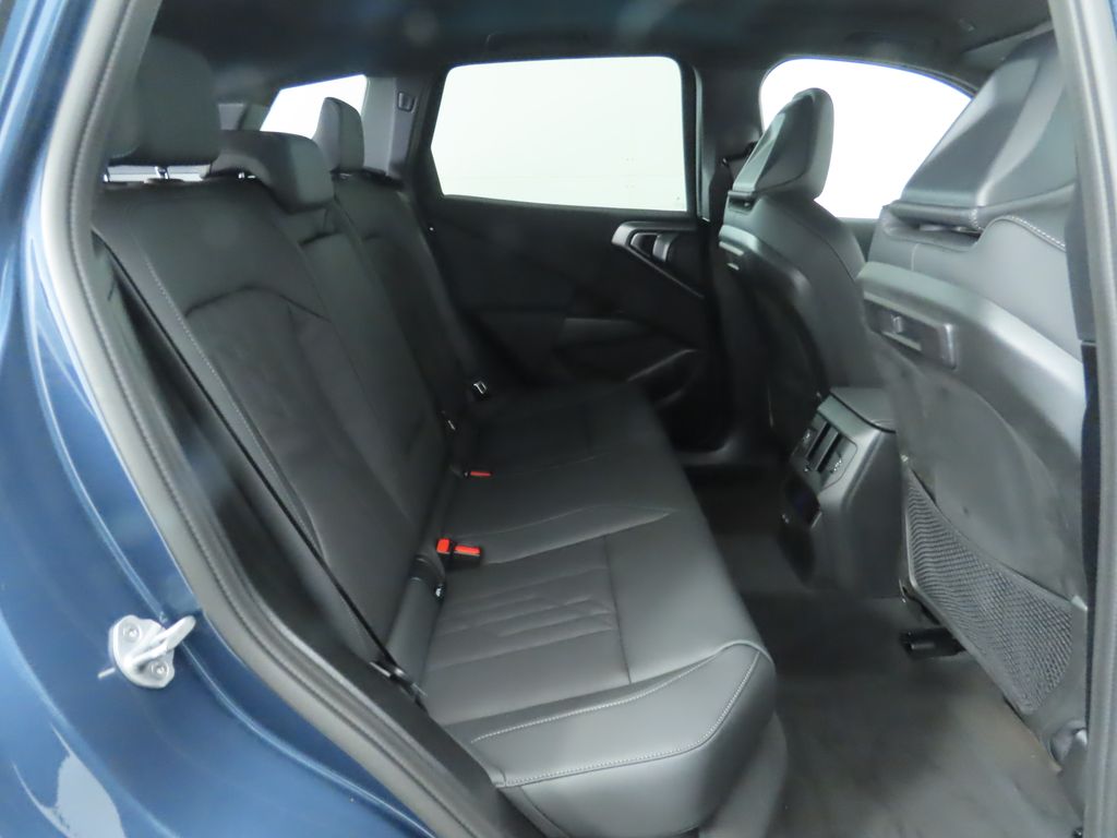 Thumbnail: 2026 BMW X3 - 23