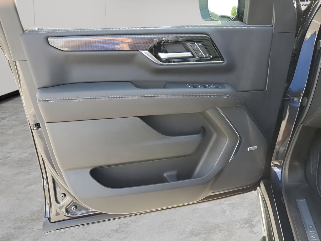 New Car 2025 Gmc Yukon  Elevation For Sale Under $90,000 In Austin, Texas