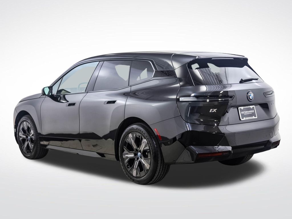 Thumbnail: 2024 BMW iX - 3