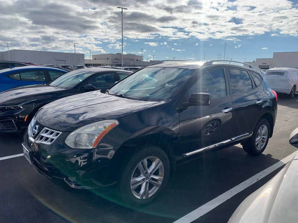 2013 Nissan Rogue SV 3