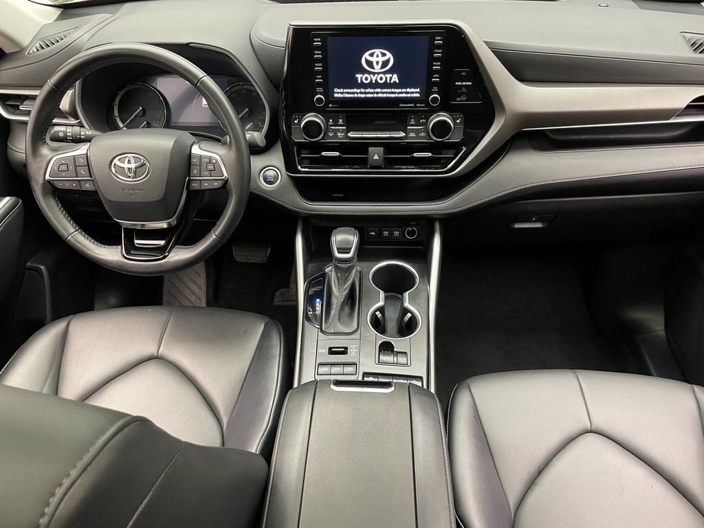 Thumbnail: 2021 Toyota Highlander - 19