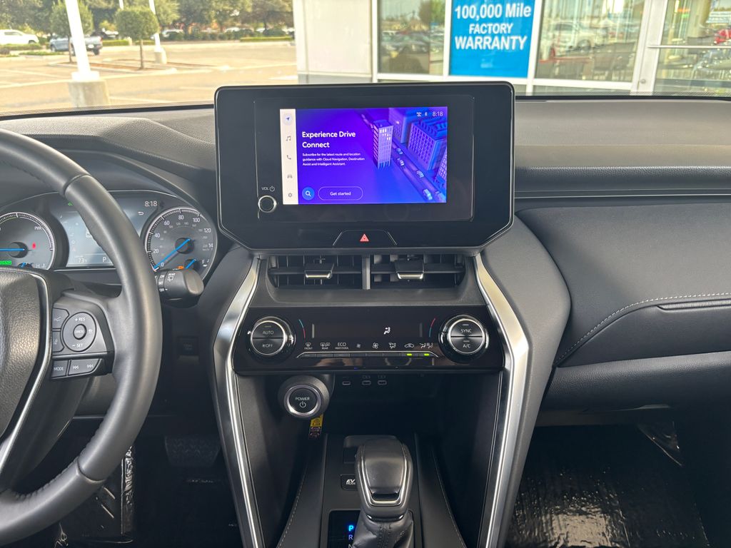 Thumbnail: 2024 Toyota Venza - 13