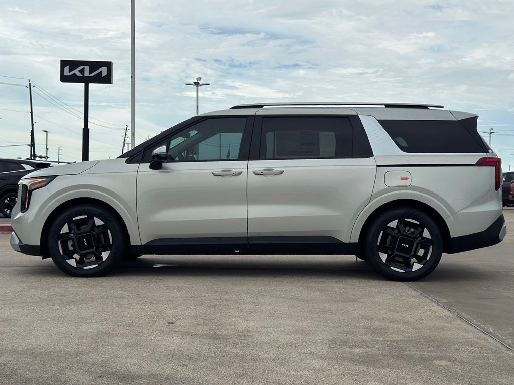 2026 Kia Carnival EX Silver at Community Kia