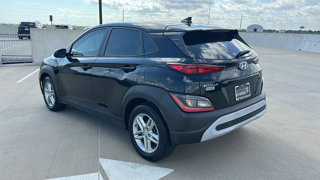 2022 Hyundai Kona SE Black at AutoSavvy Houston Southwest