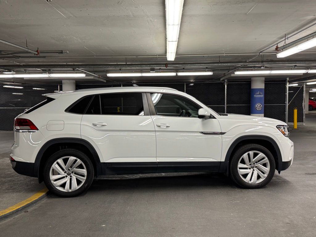 2021 Volkswagen Atlas Cross Sport 2.0T SE w/Technology 39