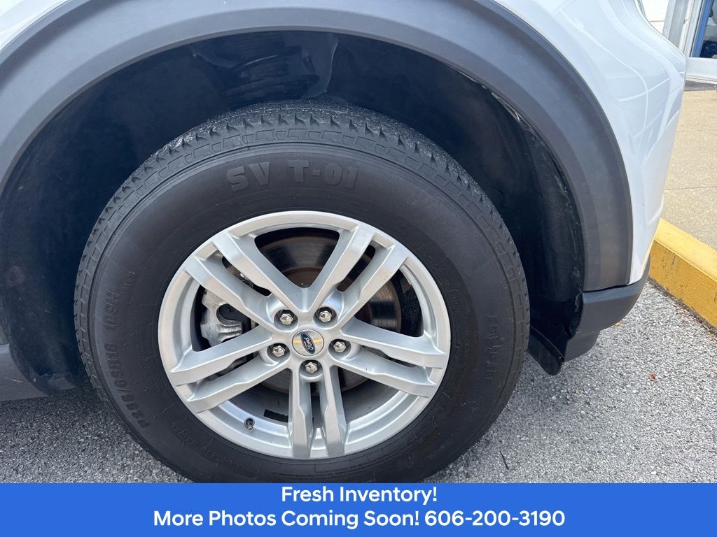 View vehicle photo 5