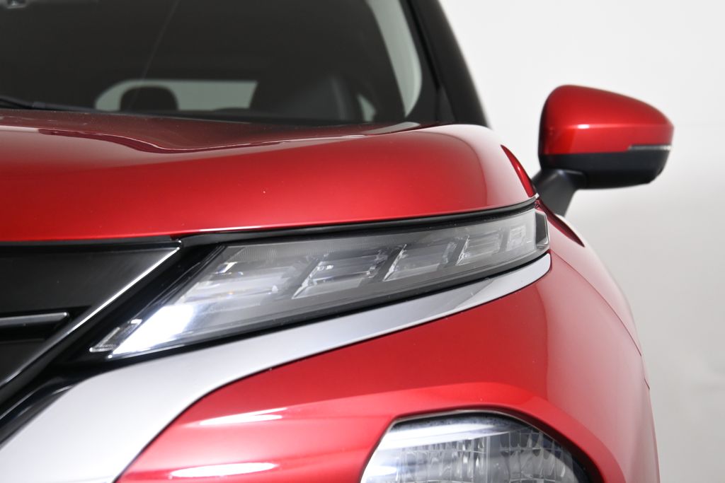 Thumbnail: 2022 Mitsubishi Outlander - 10