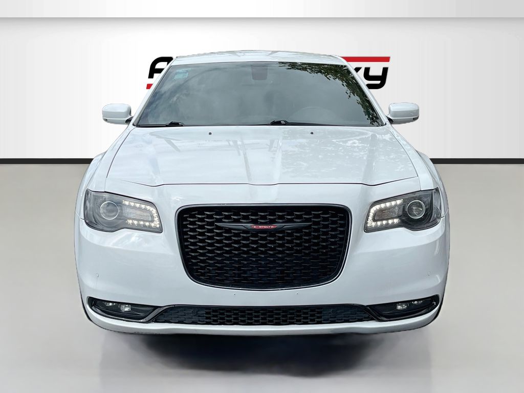 Used 2021 White Chrysler S image 2