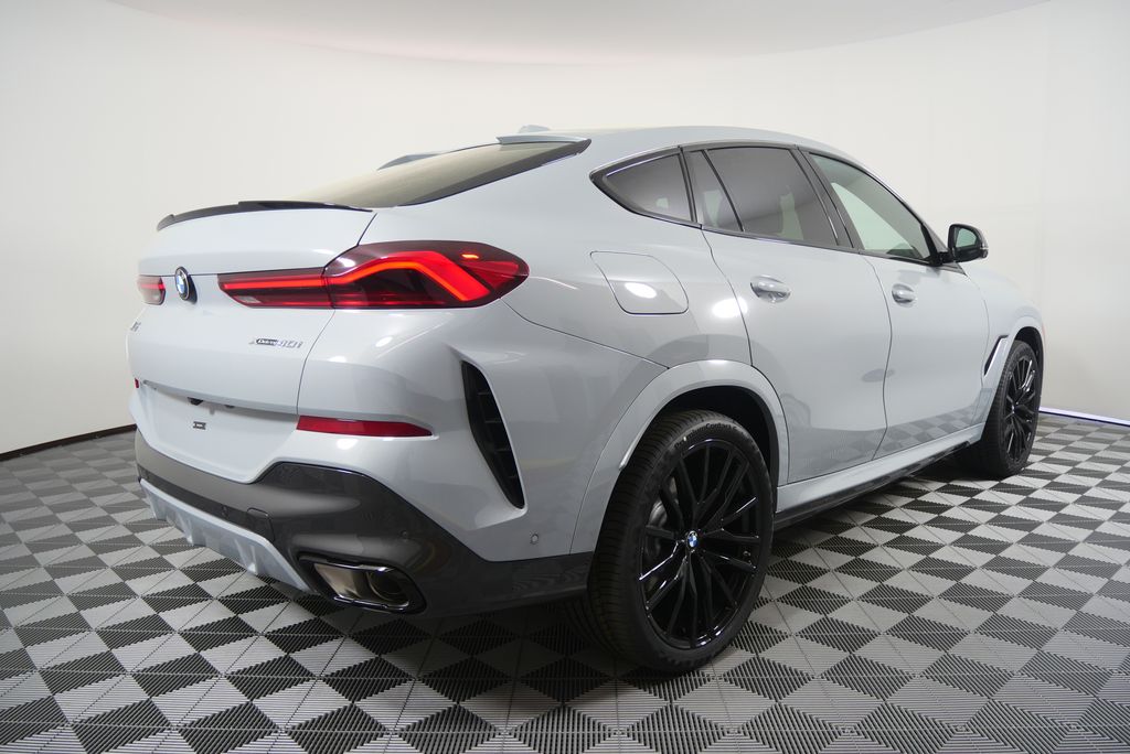 Thumbnail: 2026 BMW X6 - 3