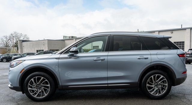 2022 Lincoln Corsair Standard Blue at Phil Fitts Ford