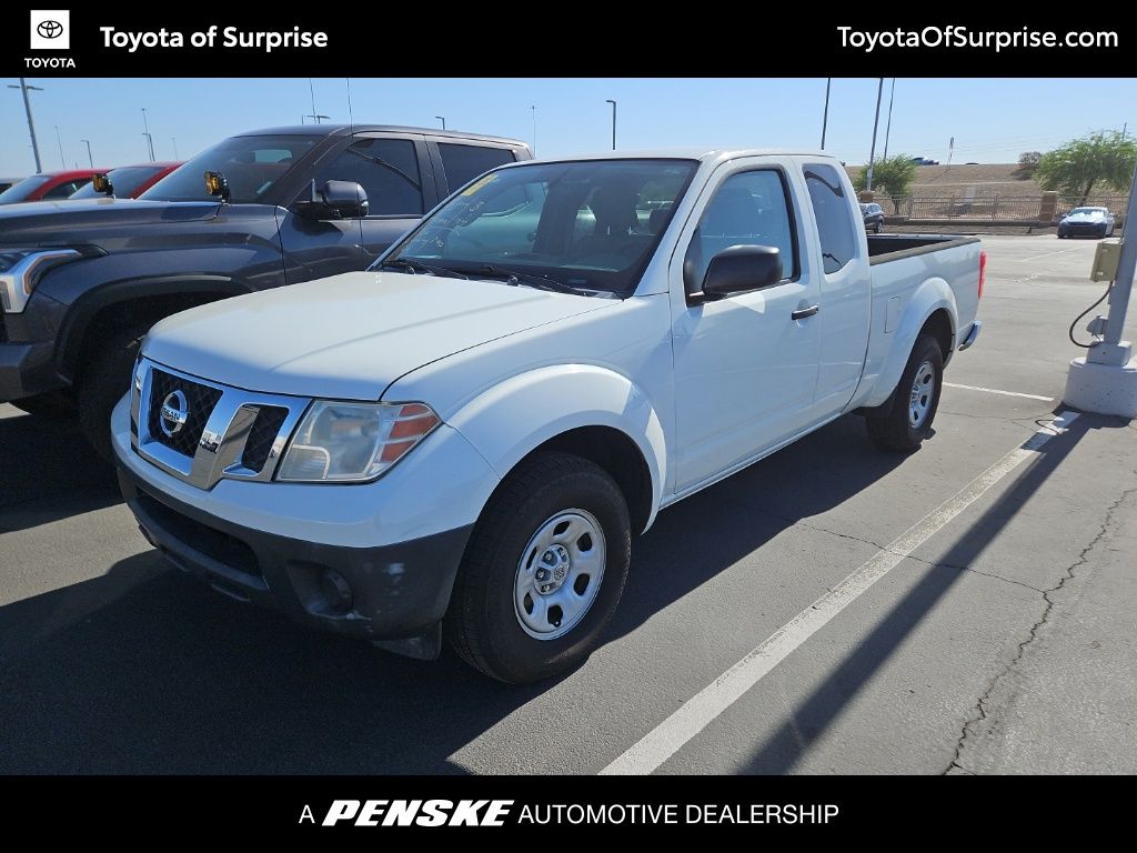 Glacier White 2017 Nissan Frontier Pickup Truck 4X2 5-Speed Automatic Overdrive
