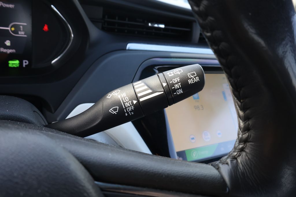 Thumbnail: 2018 Chevrolet Bolt EV - 20