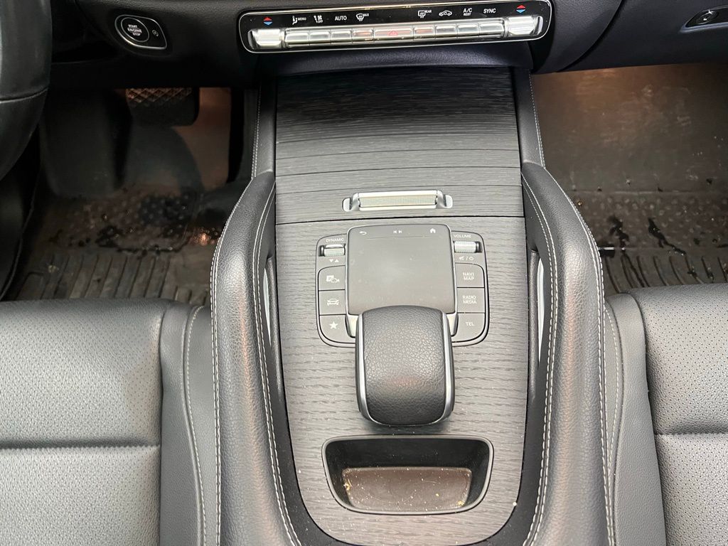 Thumbnail: 2023 Mercedes-Benz GLE - 11