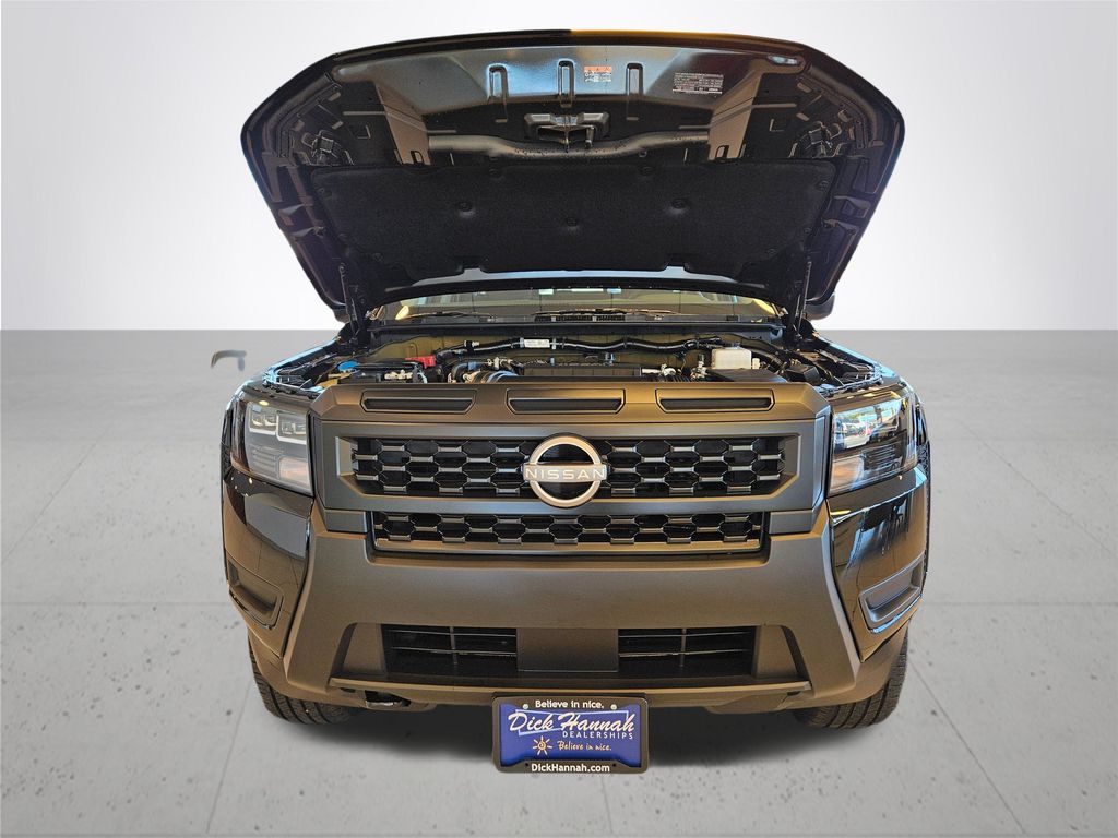 2026 Nissan Frontier S photo 4