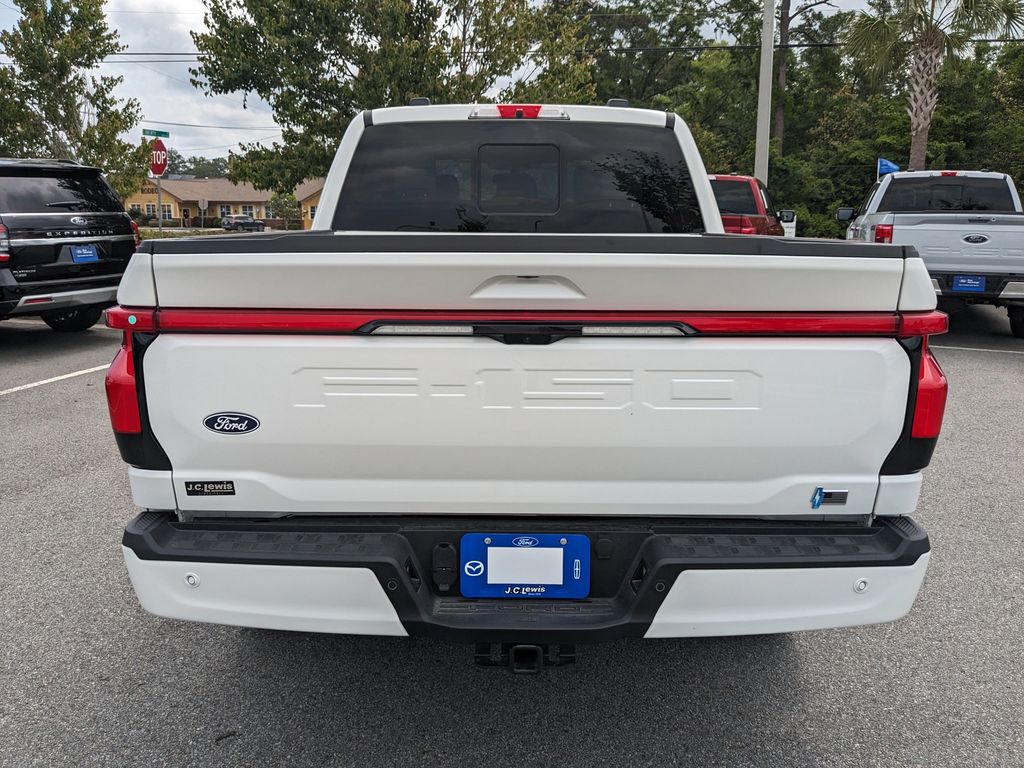 2025 Ford F-150 Lightning Platinum