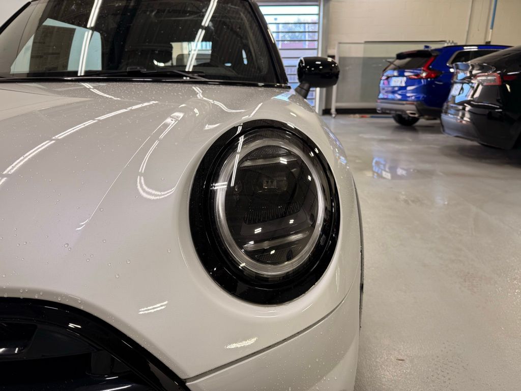 Thumbnail: 2026 MINI Cooper - 9