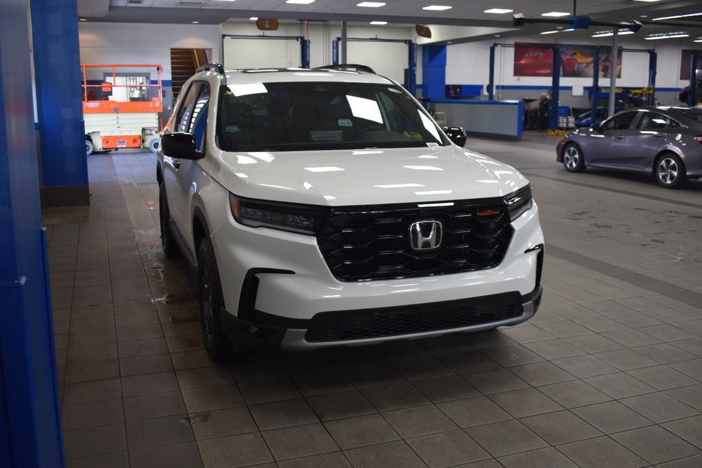 Thumbnail: 2025 Honda Pilot - 3