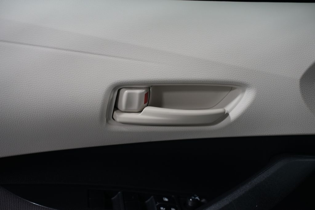 Thumbnail: 2023 Toyota Corolla - 29