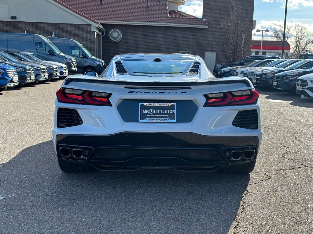 2023 Chevrolet Corvette Stingray 3