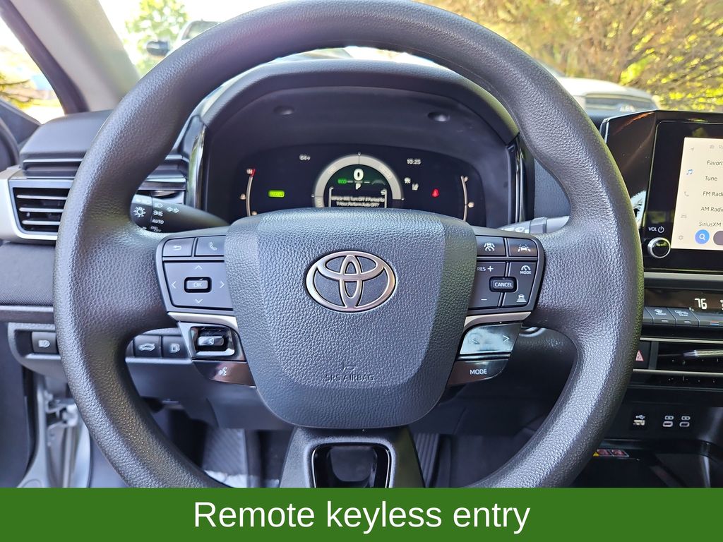 2025 Toyota Camry LE - 9