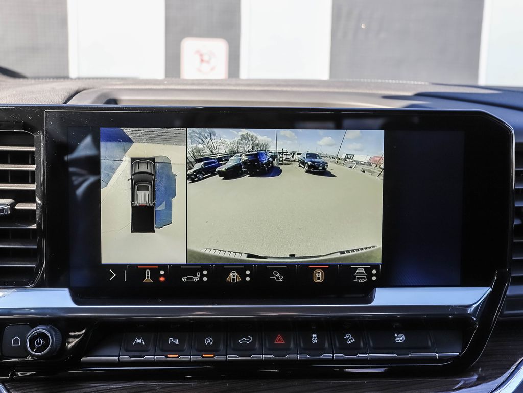 Thumbnail: 2024 Chevrolet Silverado 1500 - 17