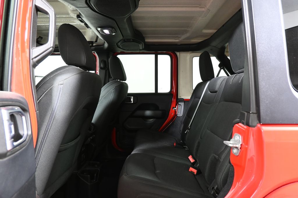 Thumbnail: 2018 Jeep Wrangler - 6