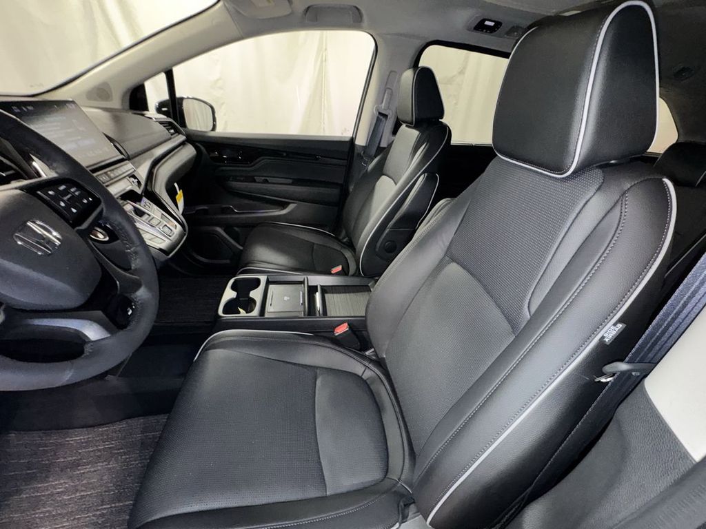 new 2026 Honda Odyssey car, priced at $53,190