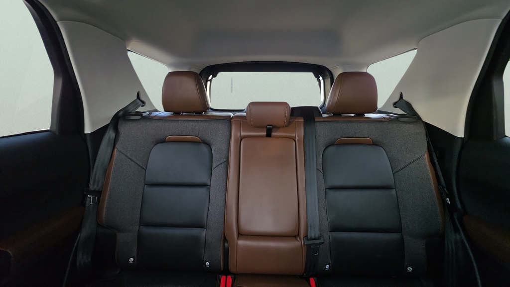 Certified Used 2023 Black Ford Outer Banks image 41