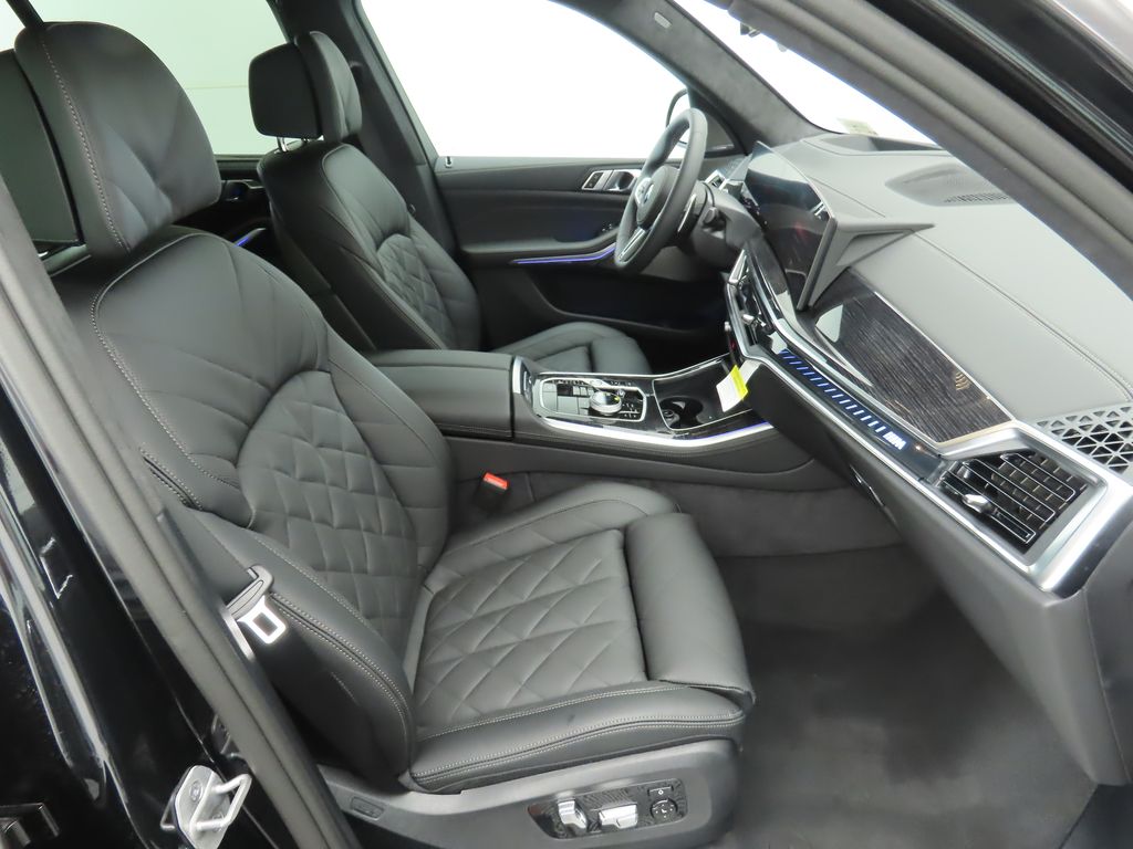 Thumbnail: 2026 BMW X5 - 20